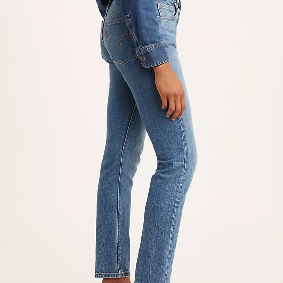 ✨NWT Levi’s✨ 501 Original Fit Jeans - Picture 5 of 16